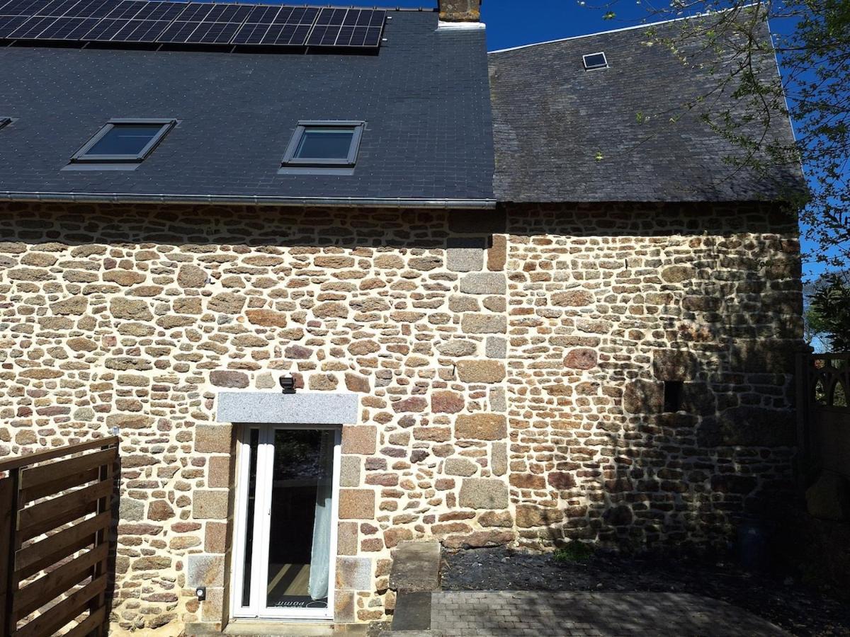 Au Lutin Pomme - Maison De Vacances Bretagne Mellé 외부 사진