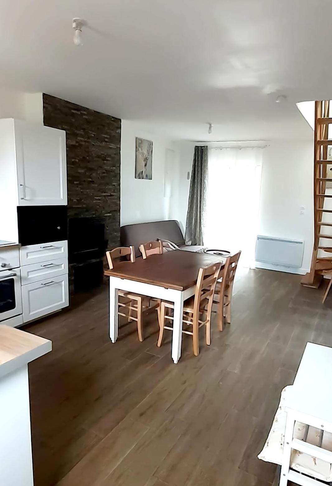 Au Lutin Pomme - Maison De Vacances Bretagne Mellé 외부 사진